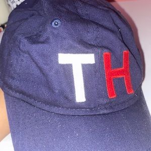 Tommy Hilfiger hat